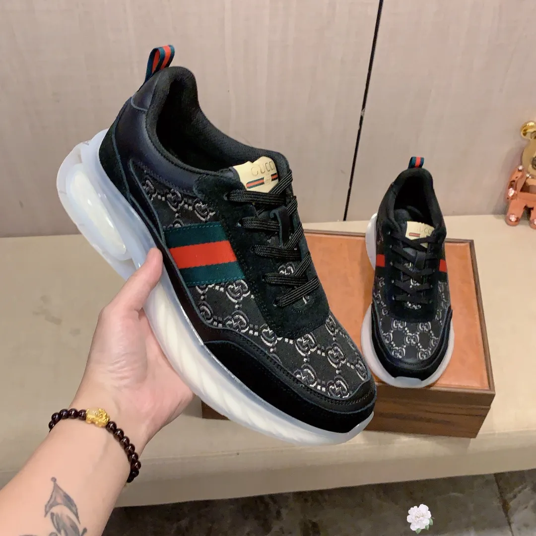 Men's men's shoes💰460💰💰🎩🎩[Lightning][Lightning] "Gucci*" The latest • popular casual shoes, top brand [seduce] luxury ~ purchasing agency, top ~ quality. [Strong] The upper is made of imported breathable cowhide with material ➕ breathable sheepskin feet (•) and fine workmanship. The original stylish and stylish soft rubber wear-resistant and non-slip outsole is light and comfortable on the feet. The real thing looks better when taken in real life. 013: code: 38-44, 4️⃣ colors